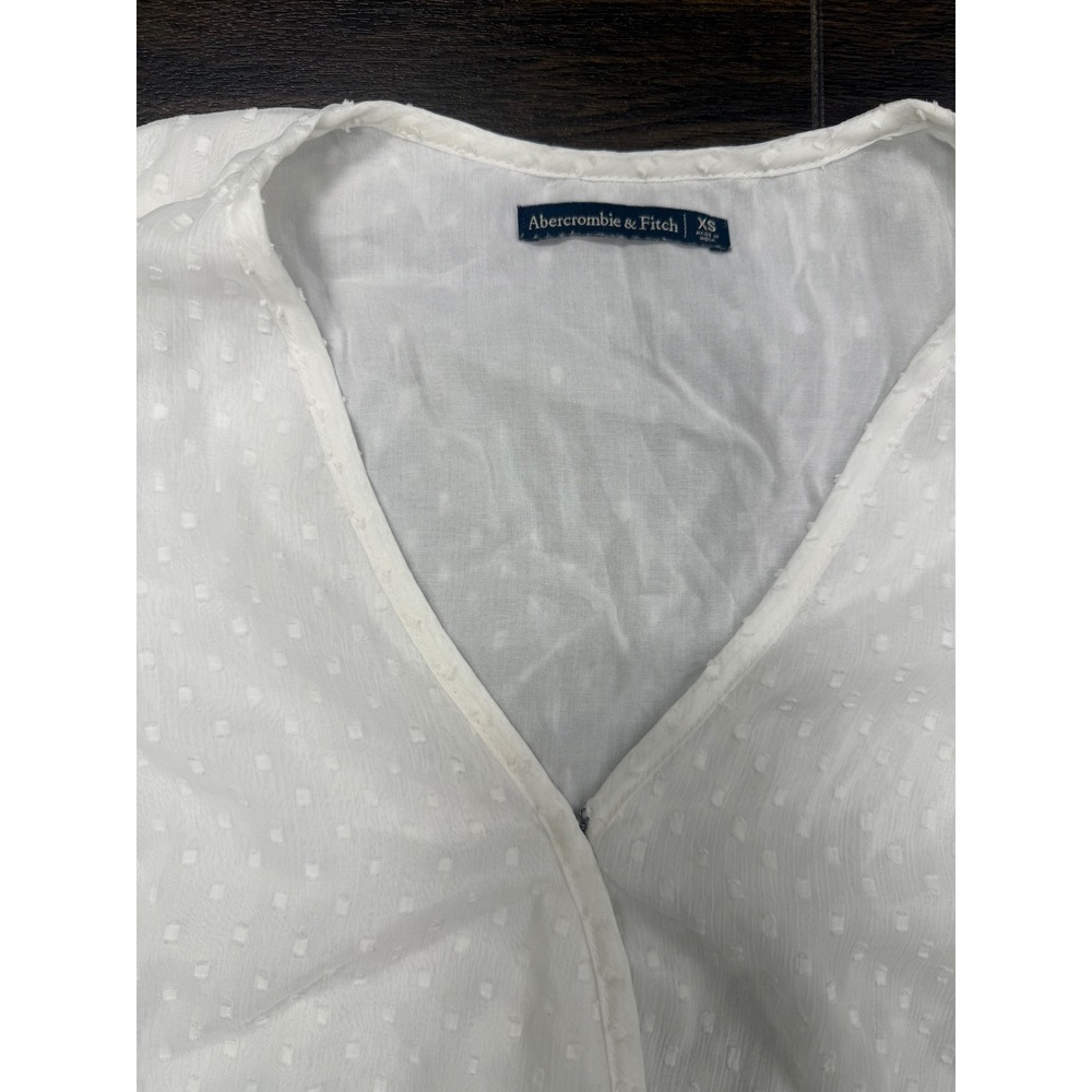 Abercrombie & Fitch White Swiss Dot Short Sleeve Wrap Bodysuit - Size XS - Picture 2 of 3